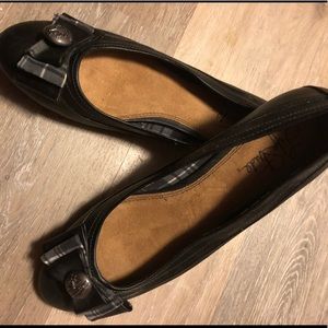 Life stride shoes. Women’s size 10. Like new.